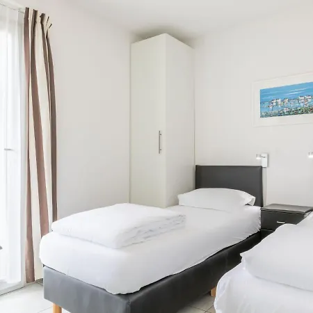 Large, Detached With A Dishwasher, 800 M From The Sea