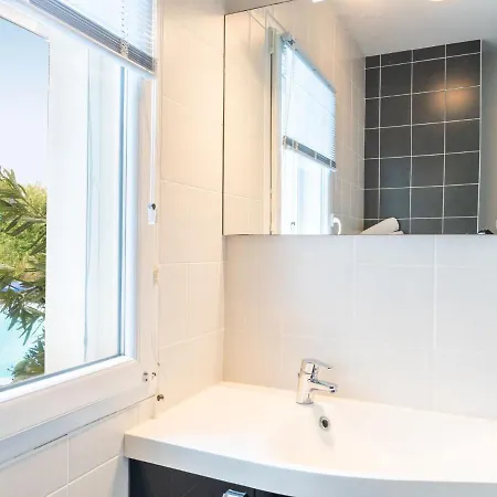 Large, Detached With A Dishwasher, 800 M From The Sea Château-dʼOlonne